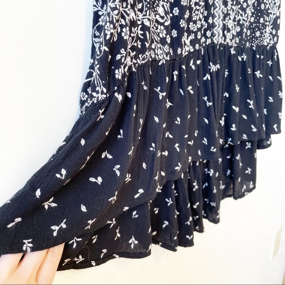 PATRONS OF PEACE Floral Peplum Tank Top Patchwork - Picture 3 of 7